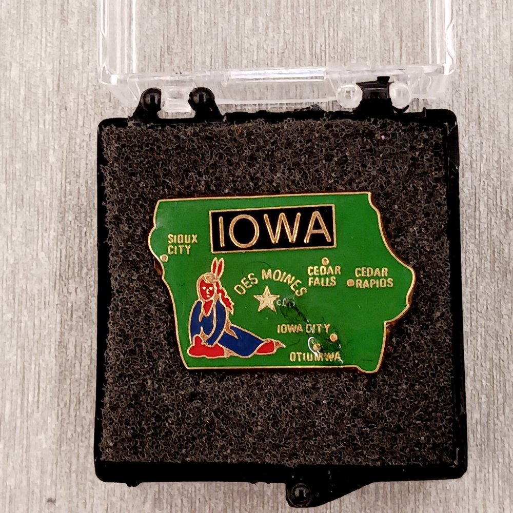 Iowa State Lapel Pin